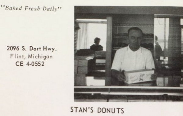 Stans Donut Drive-In - 1963 Atherton Yearbook Ad (newer photo)